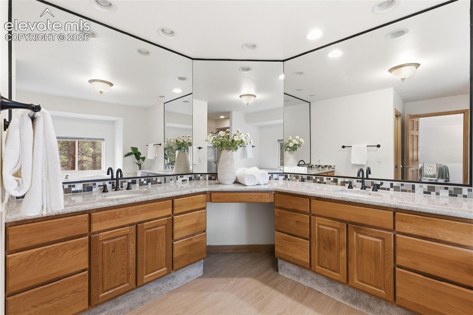 <b>Our Exceptional Homes</b>