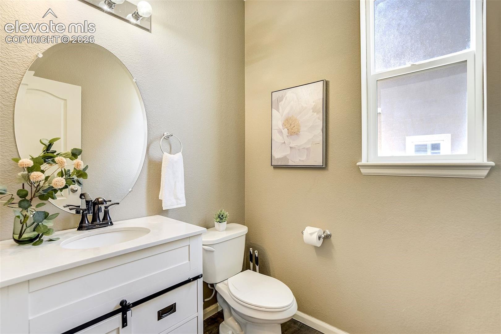 Main Level Powder Bath 
