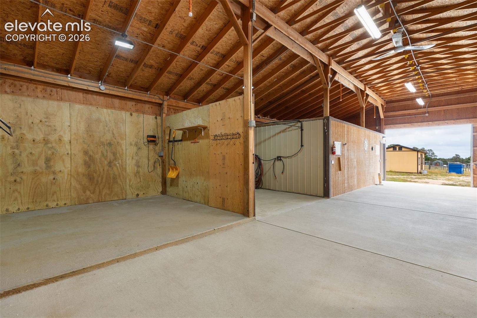 Barn/Stable