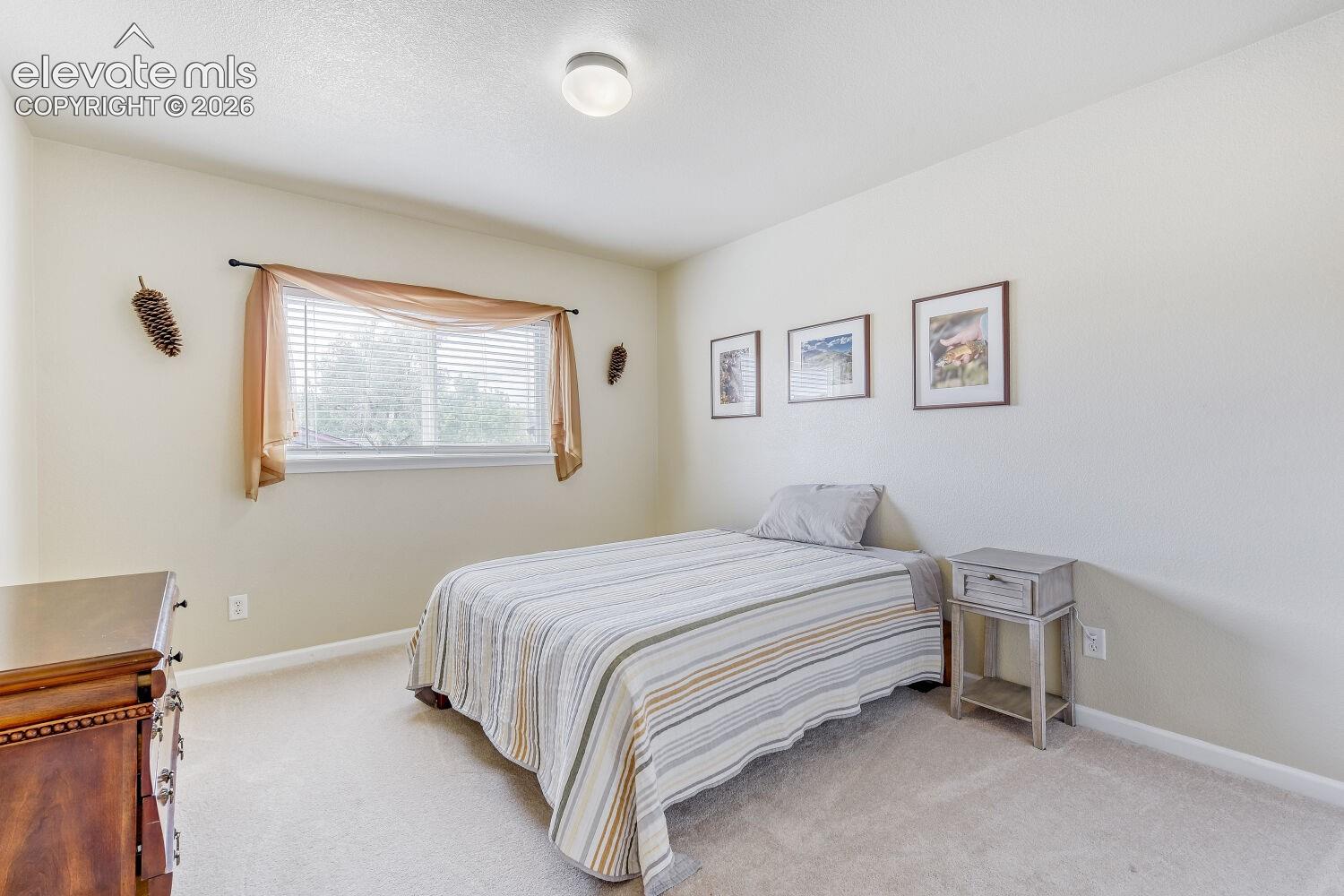 Upstairs bedroom 2