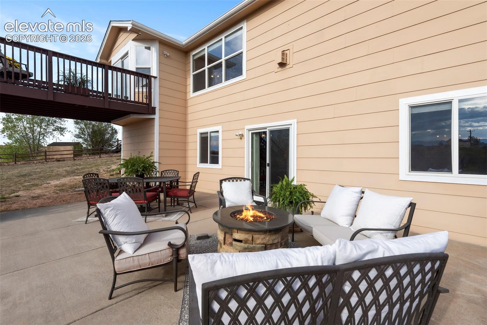 Large Entertainment Sized Patio 