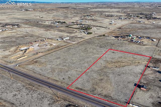 Property Lines are Approximate and not a survey
