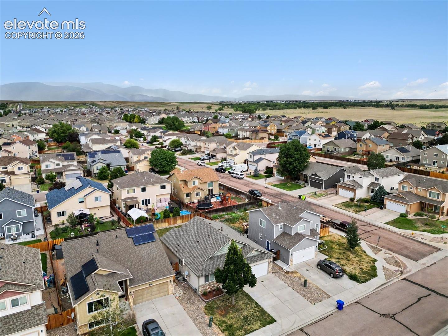 6216 Hungry Horse Ln, Colorado Springs, CO 80925