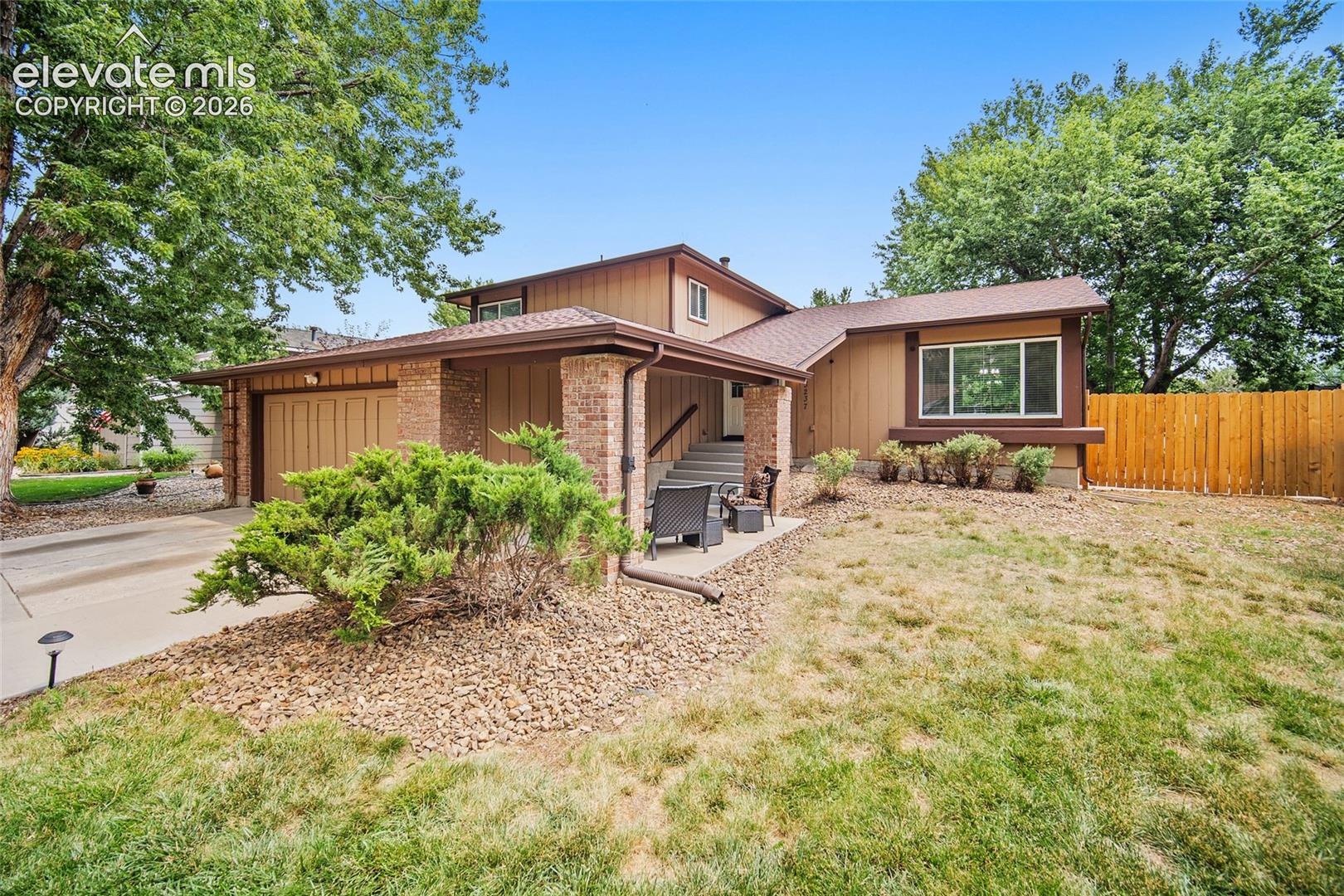 3237 Breckenridge Dr, Colorado Springs, CO 80906