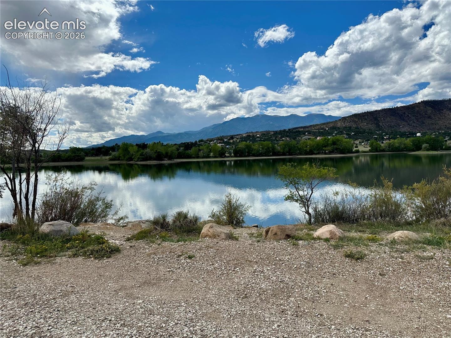 Lake Beckwith