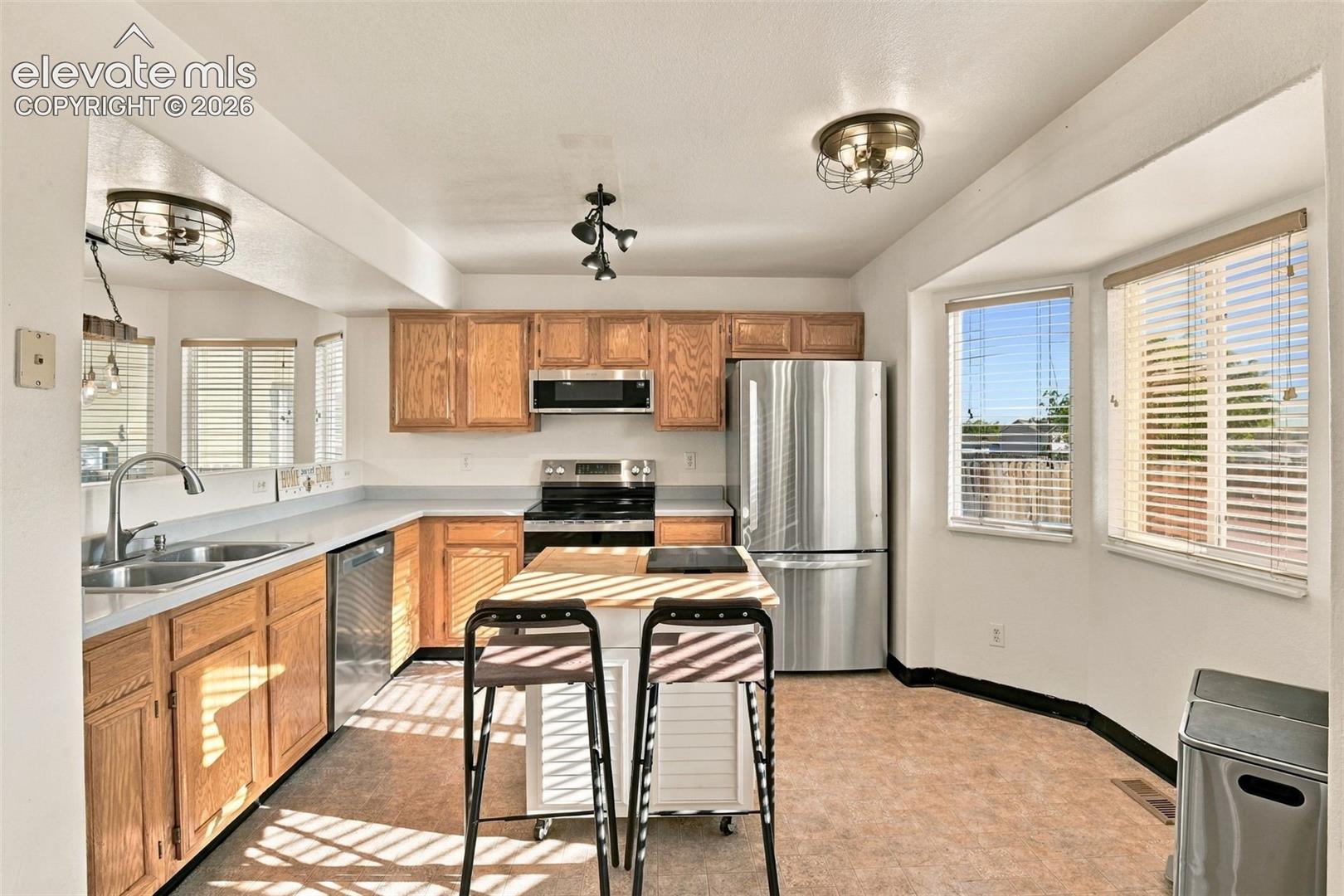 Photo 16 of 1040 Red Brooke Drive, Colorado Springs