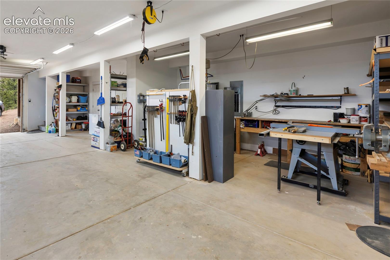 Great area for storage or woodworking!