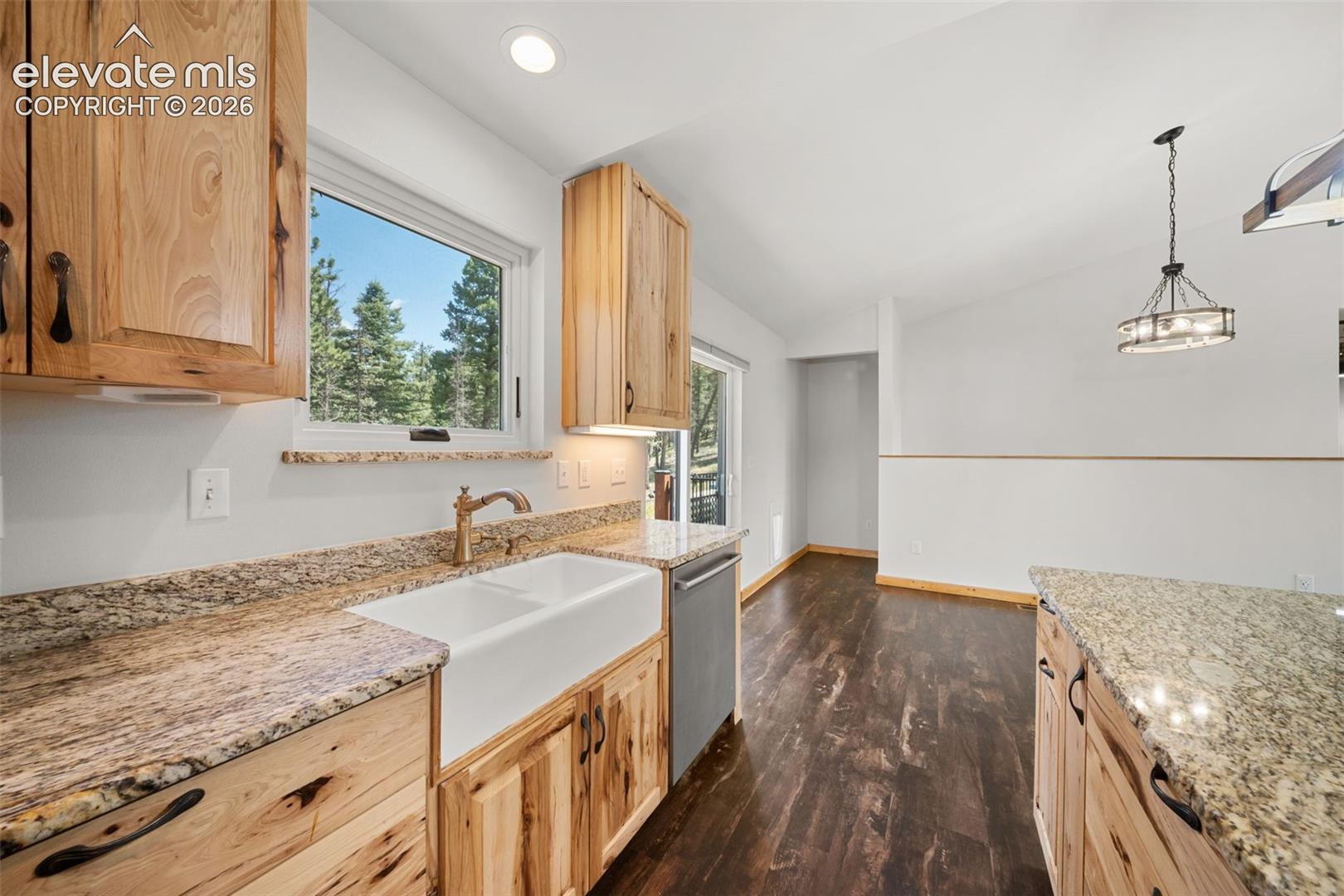 Photo 13 of 2775 Pathfinder Road, Florissant