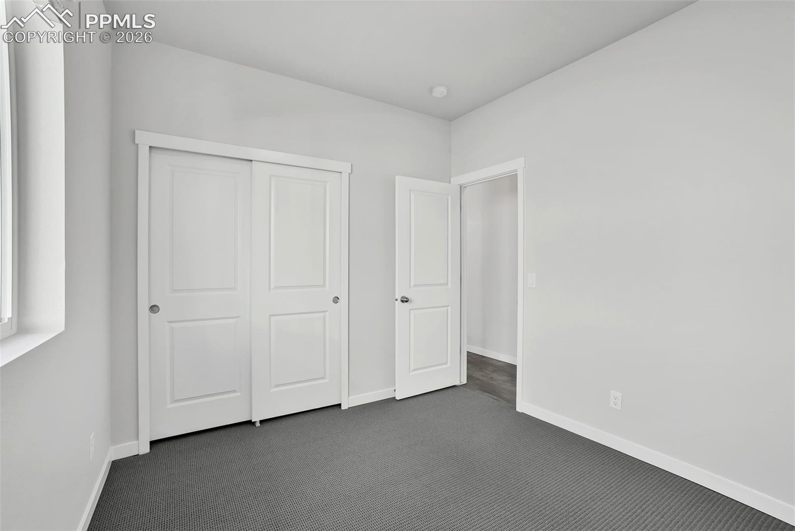 Upper level unit