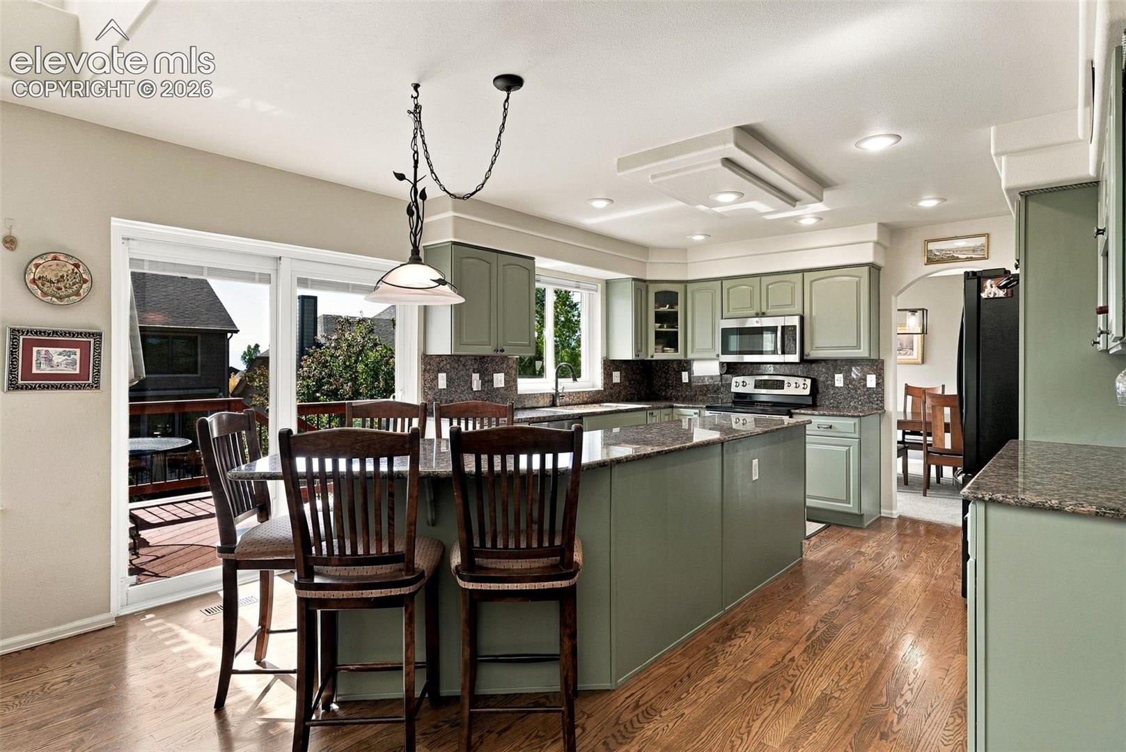 Photo 11 of 1171 Vista Oaks Drive, Colorado Springs