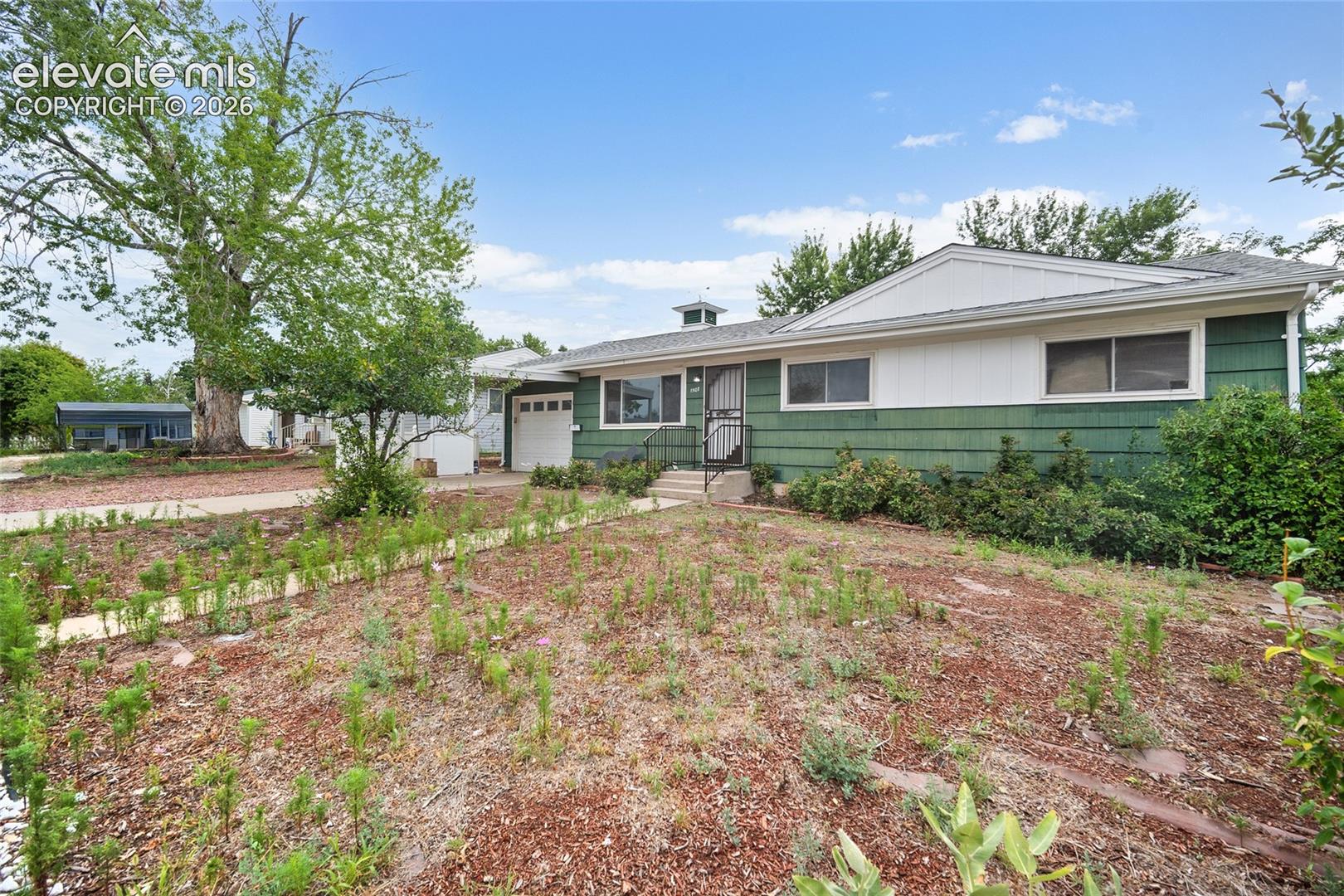 Photo 33 of 1507 N Chelton Road, Colorado Springs