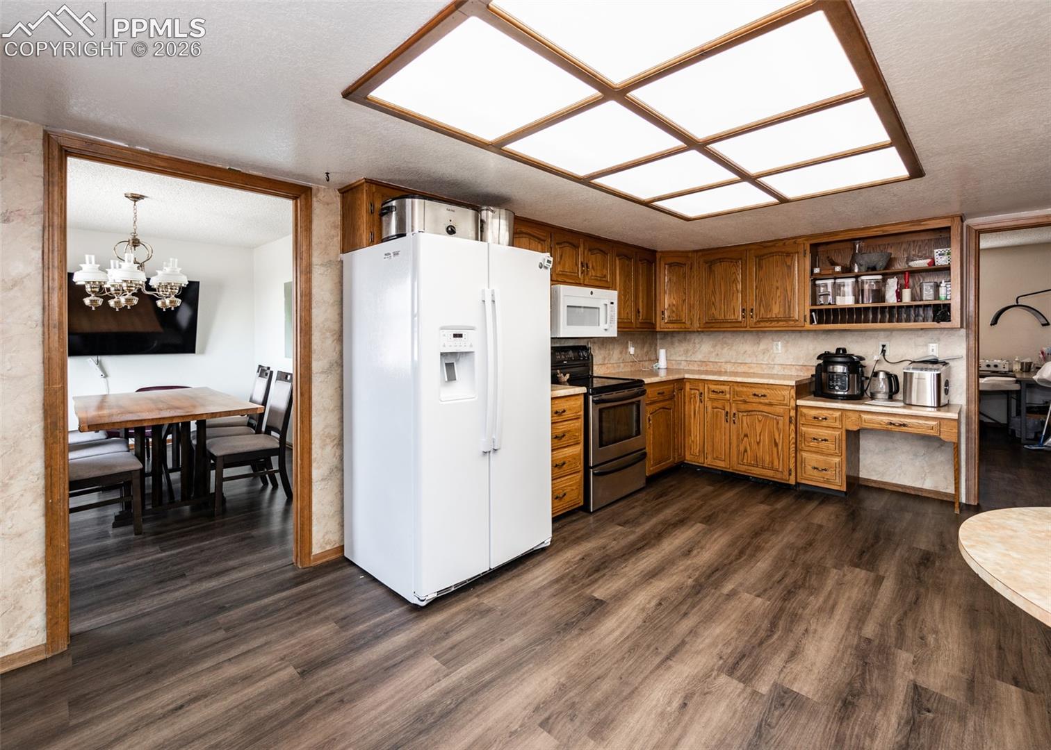 Photo 8 of 11210 Eggar Drive, Peyton