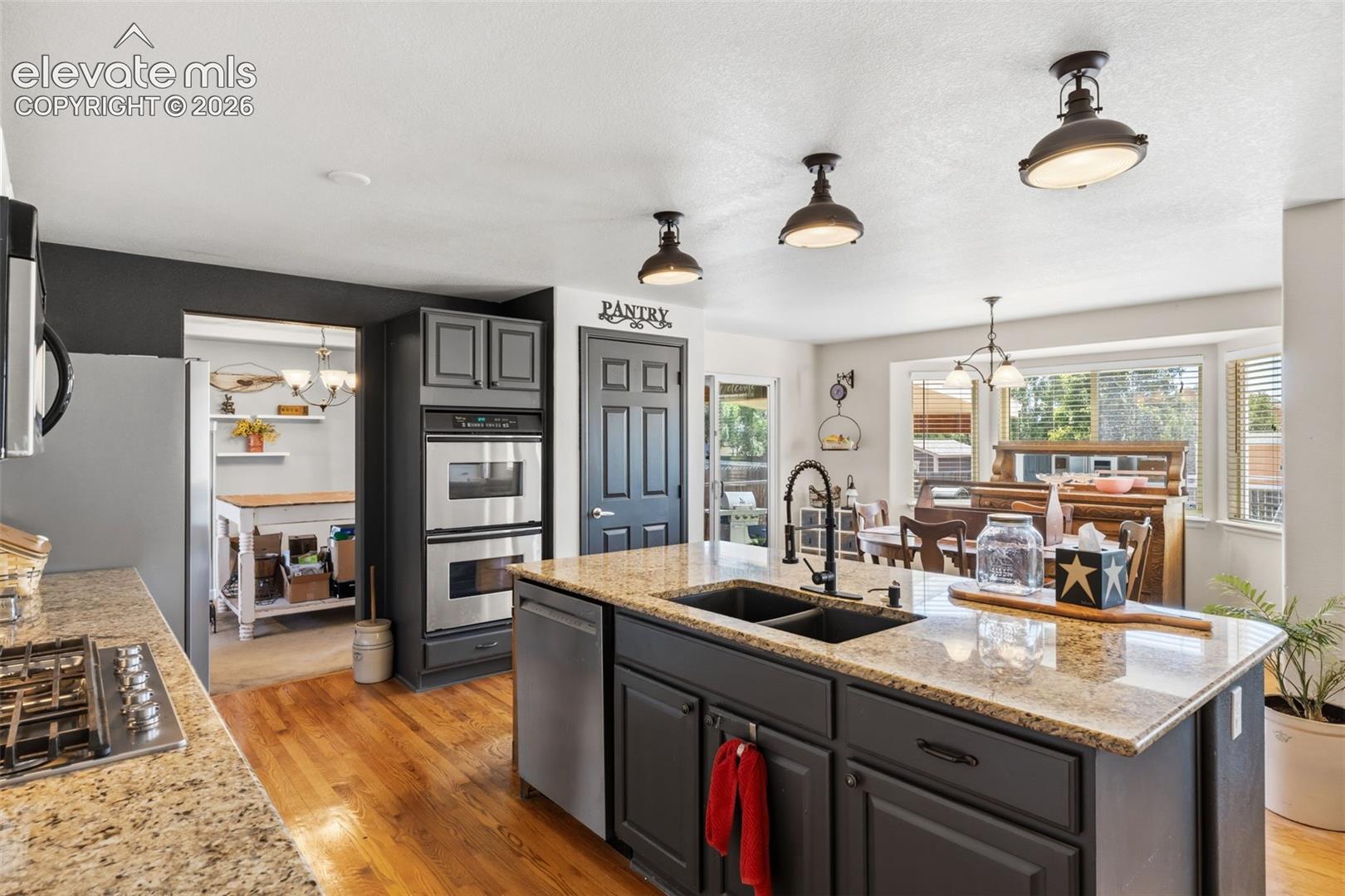 Generous Prep Space & Walk-In Pantry