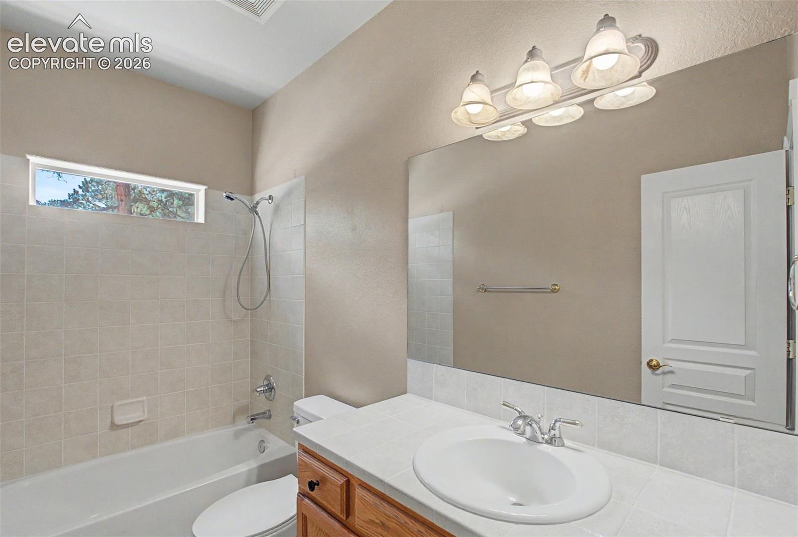 Main level full bathroom
