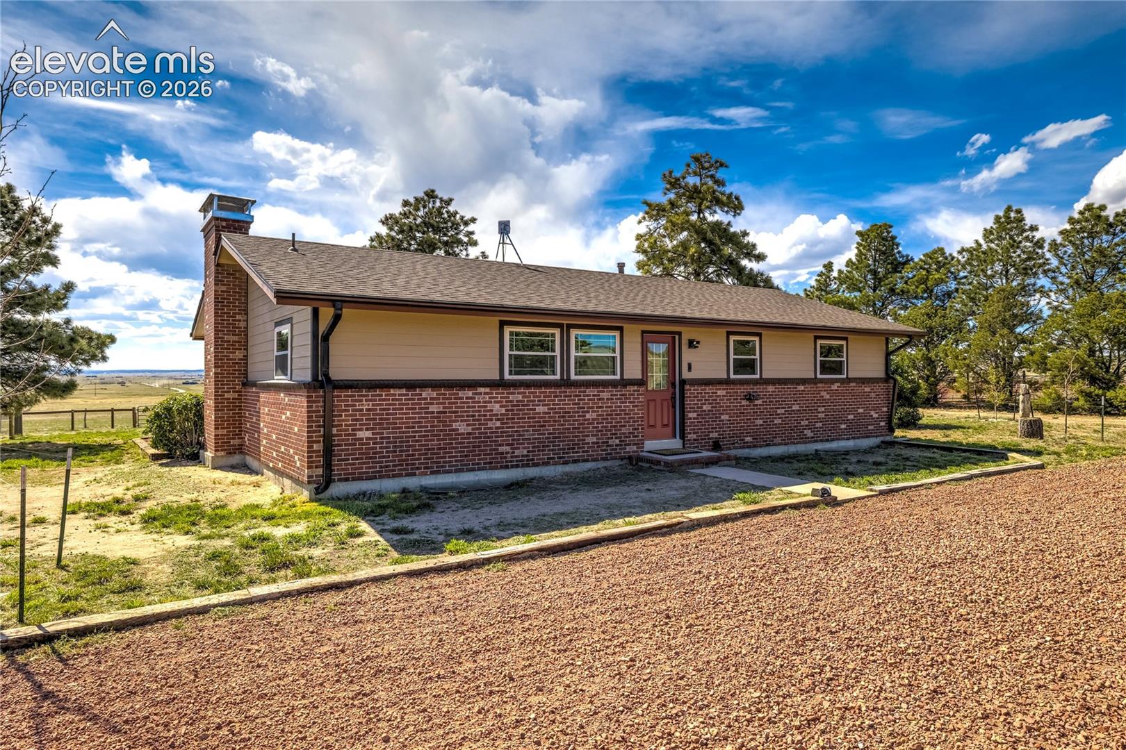 Photo 12 of 21295 E Highway 24, Peyton