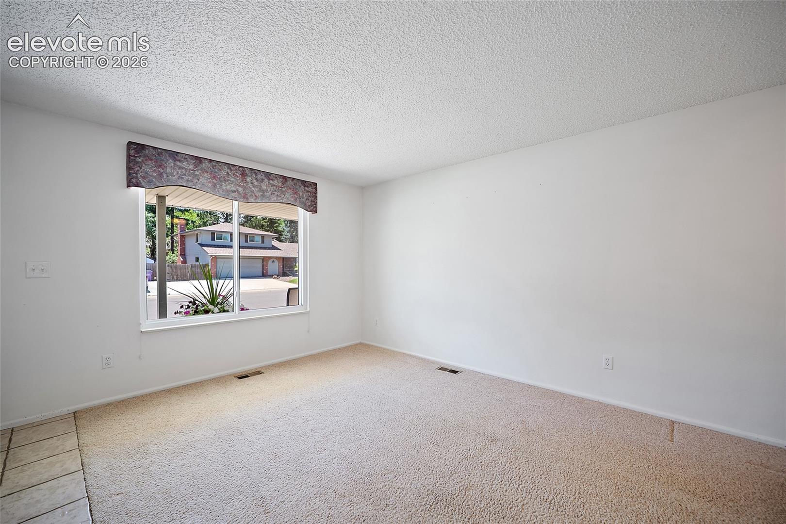 Photo 7 of 4695 W Stanford Avenue, Denver