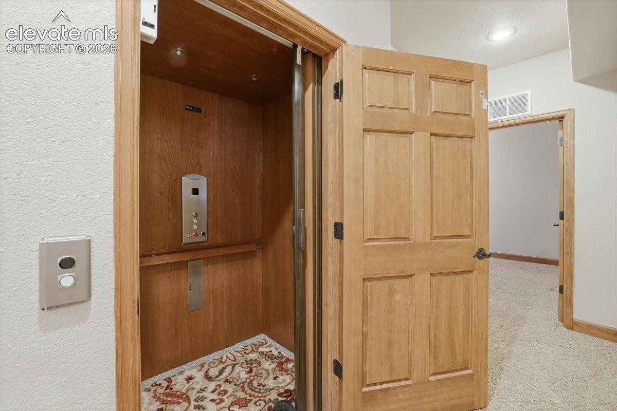 Elevator!