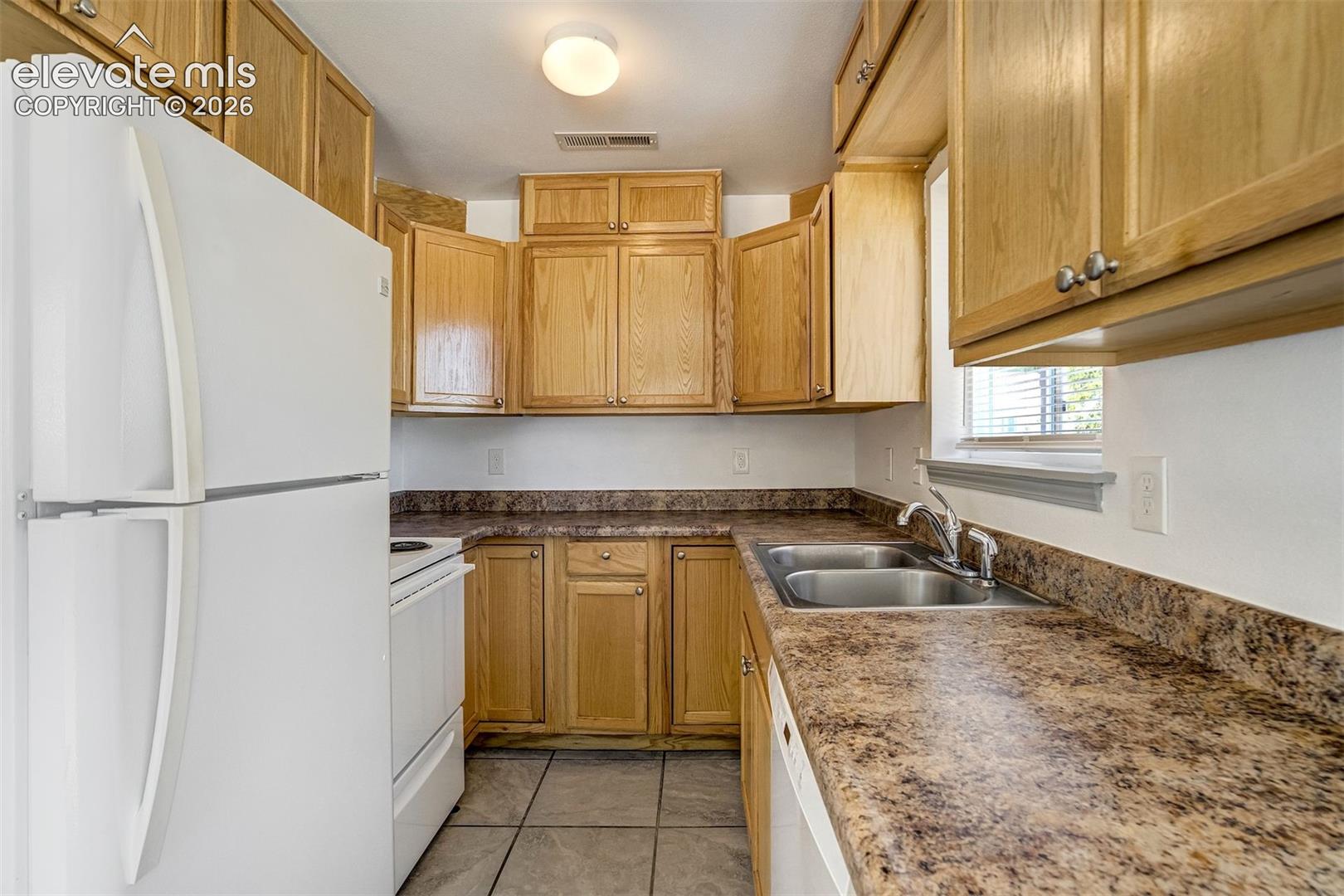 Photo 12 of 3025 Grandview Street, Colorado Springs