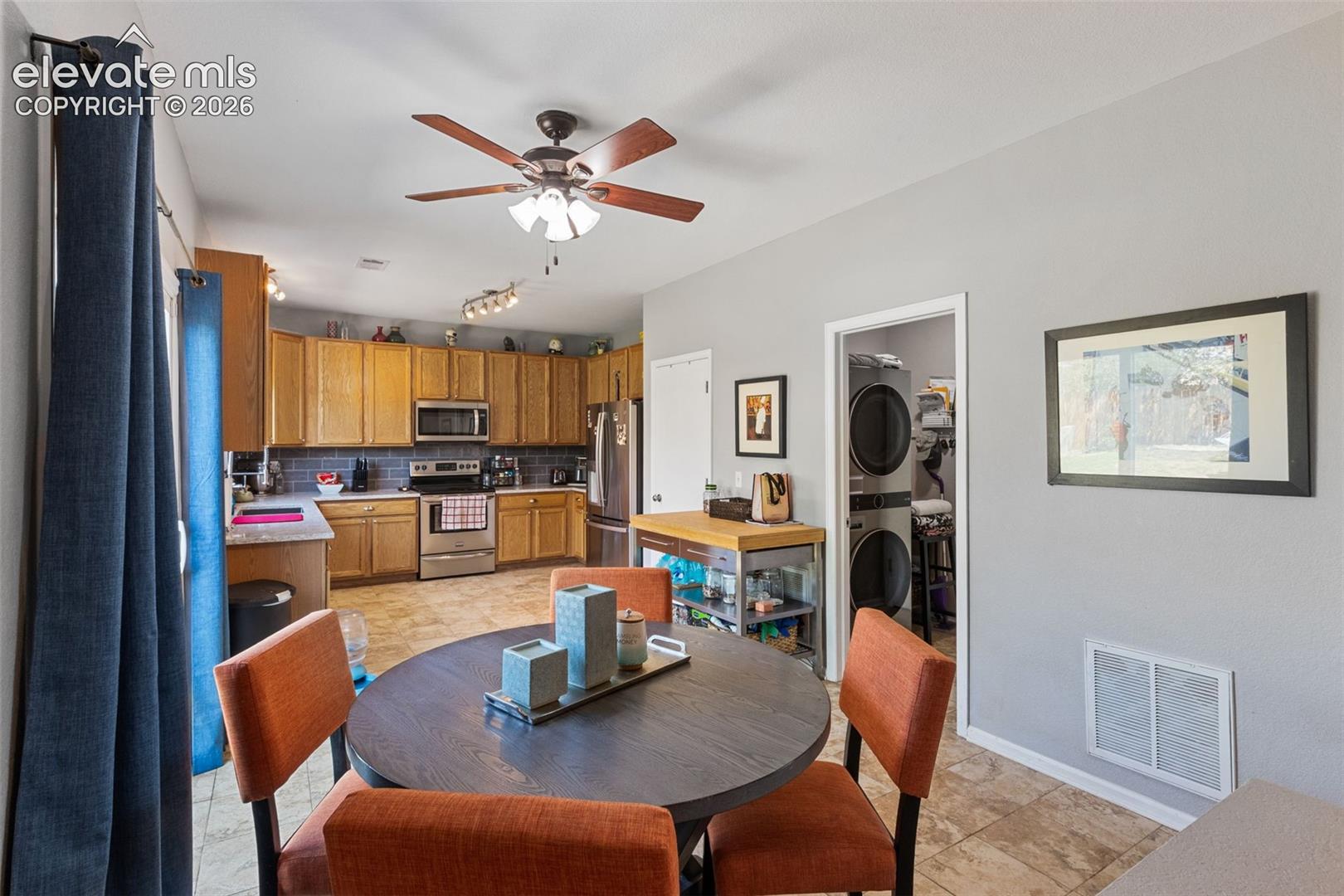 Dining area, laundry & kitchen.