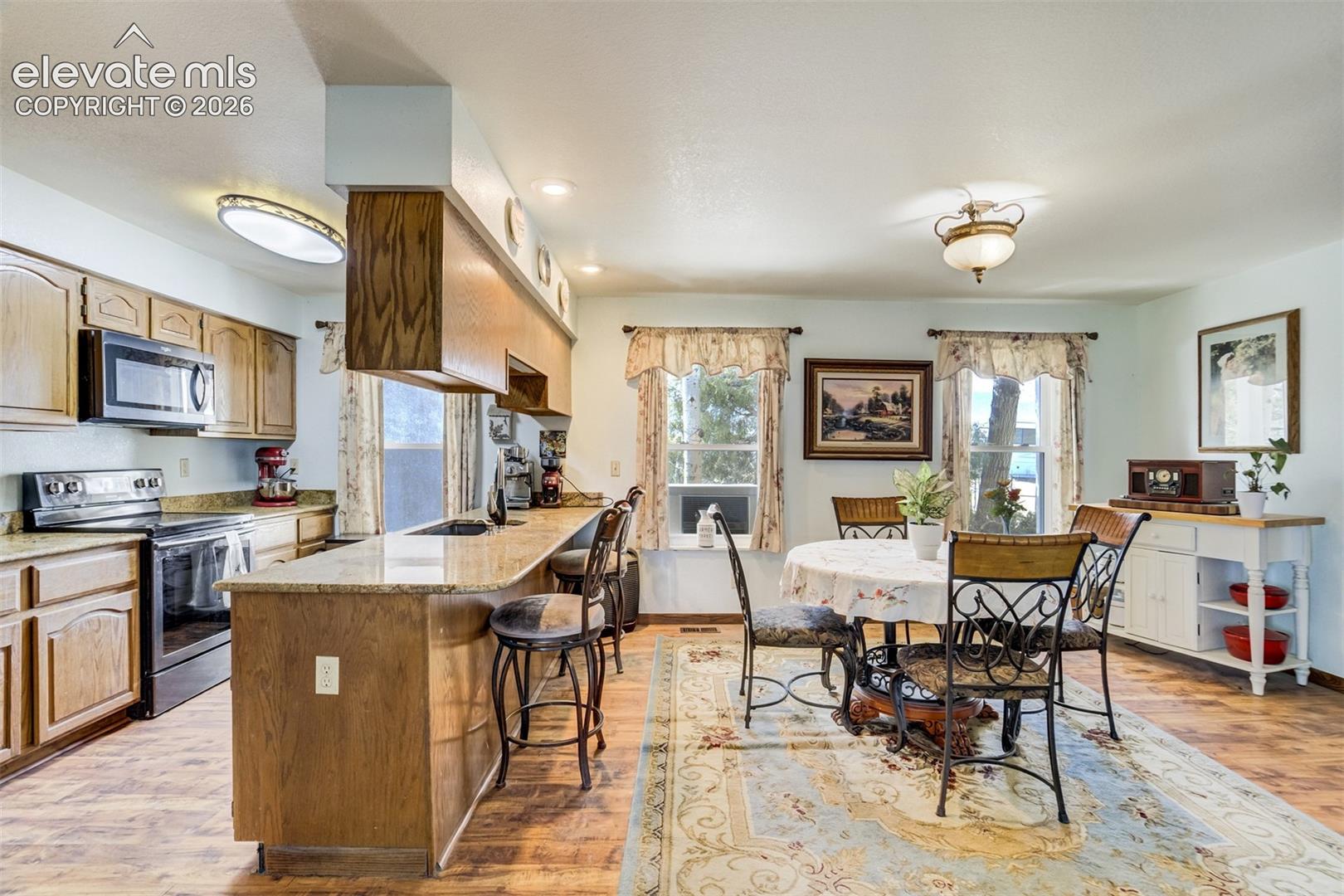 Beautiful granite countertops.