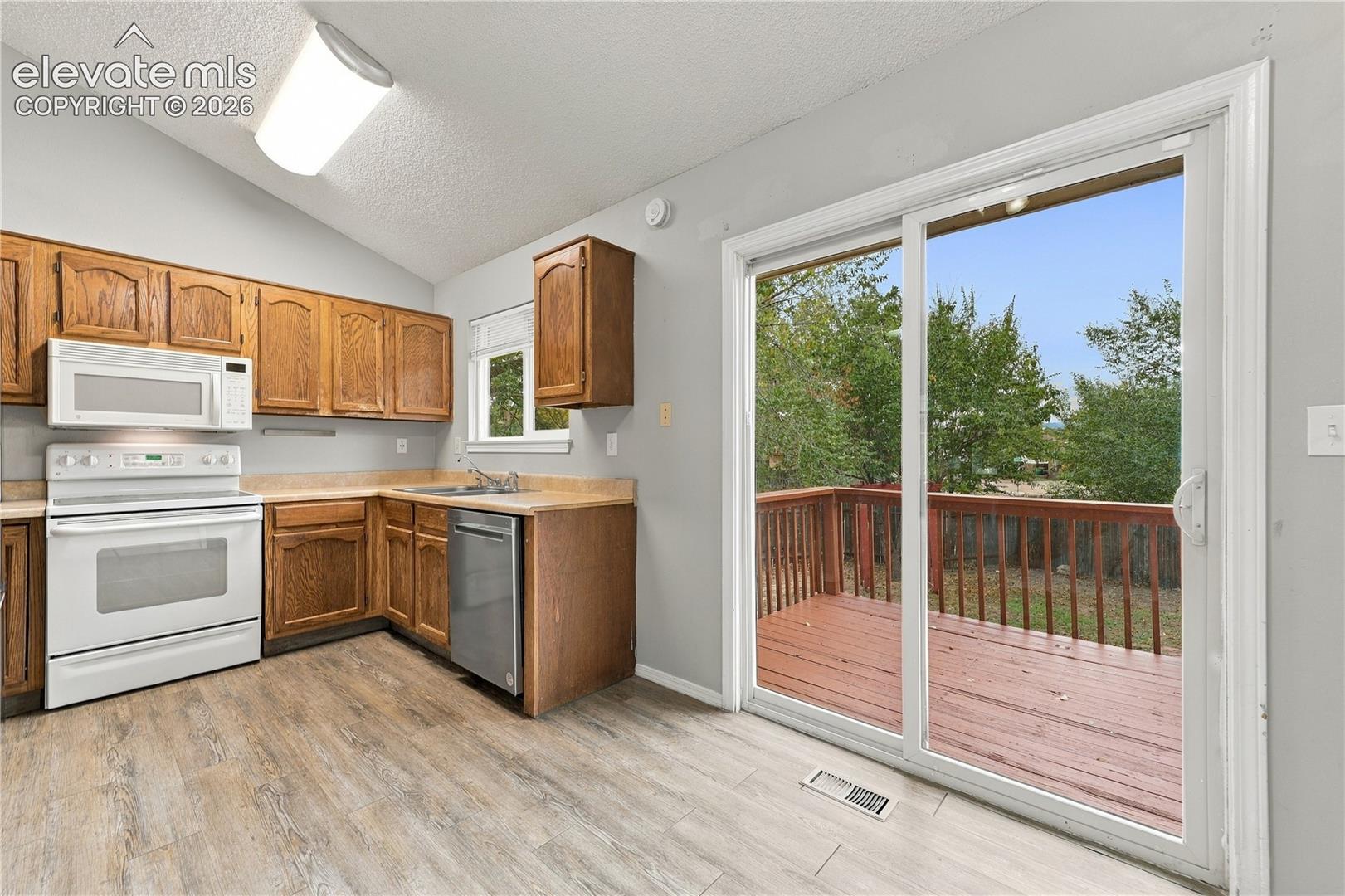 Photo 10 of 310 Briggs Place, Colorado Springs