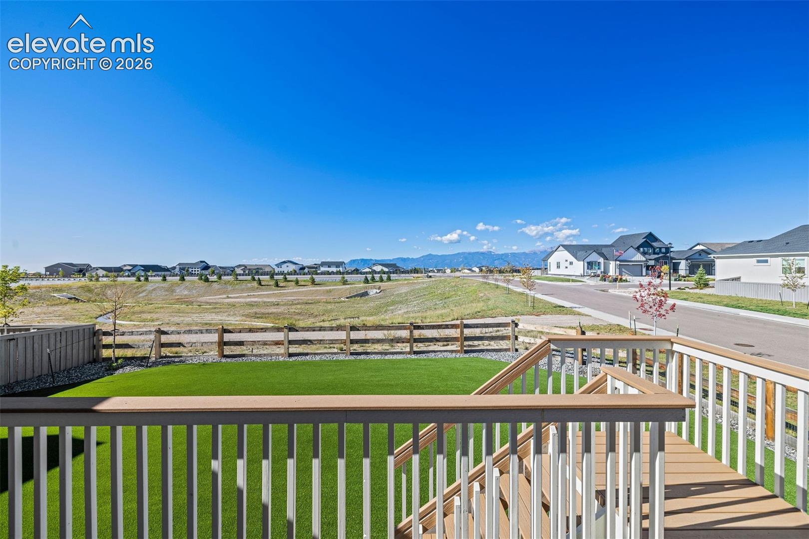 This is what you came for! Imagine how sad it would be to live in Colorado and not be able to see the mountains? Well, this home has an easy-care composite deck and low-maintenace backyard with artificial turf and xeriscaping. All the enjoyment with none of the work! 