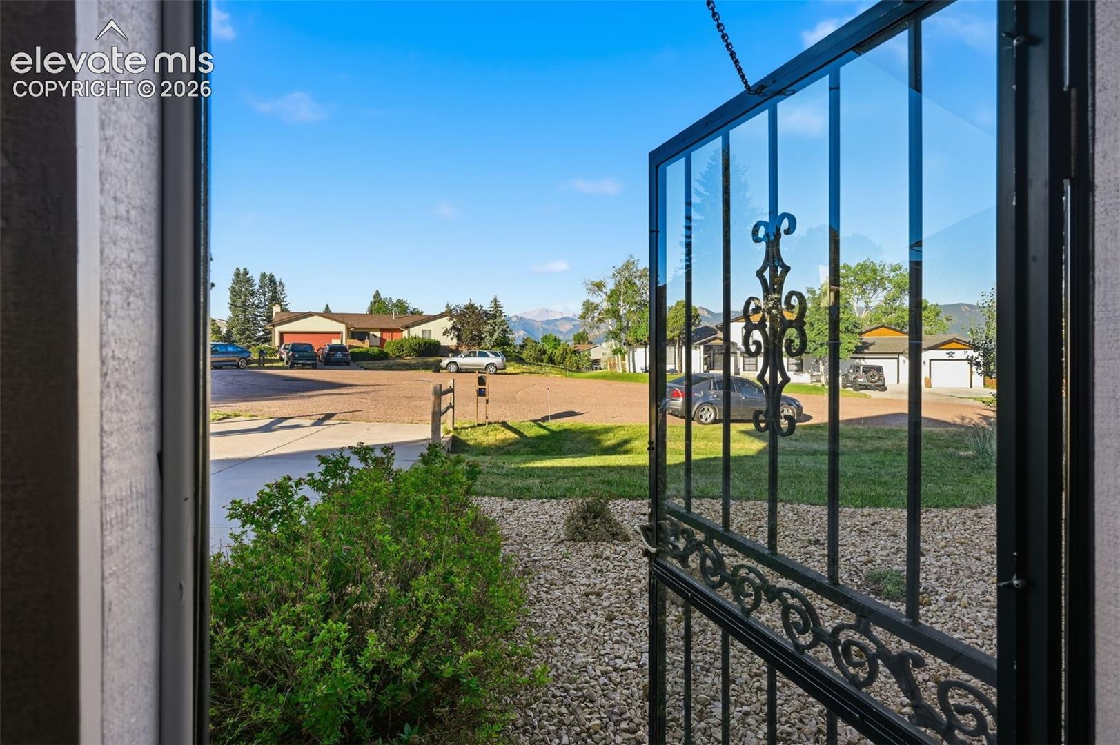 450 Picasso Ct, Colorado Springs, CO 80921
