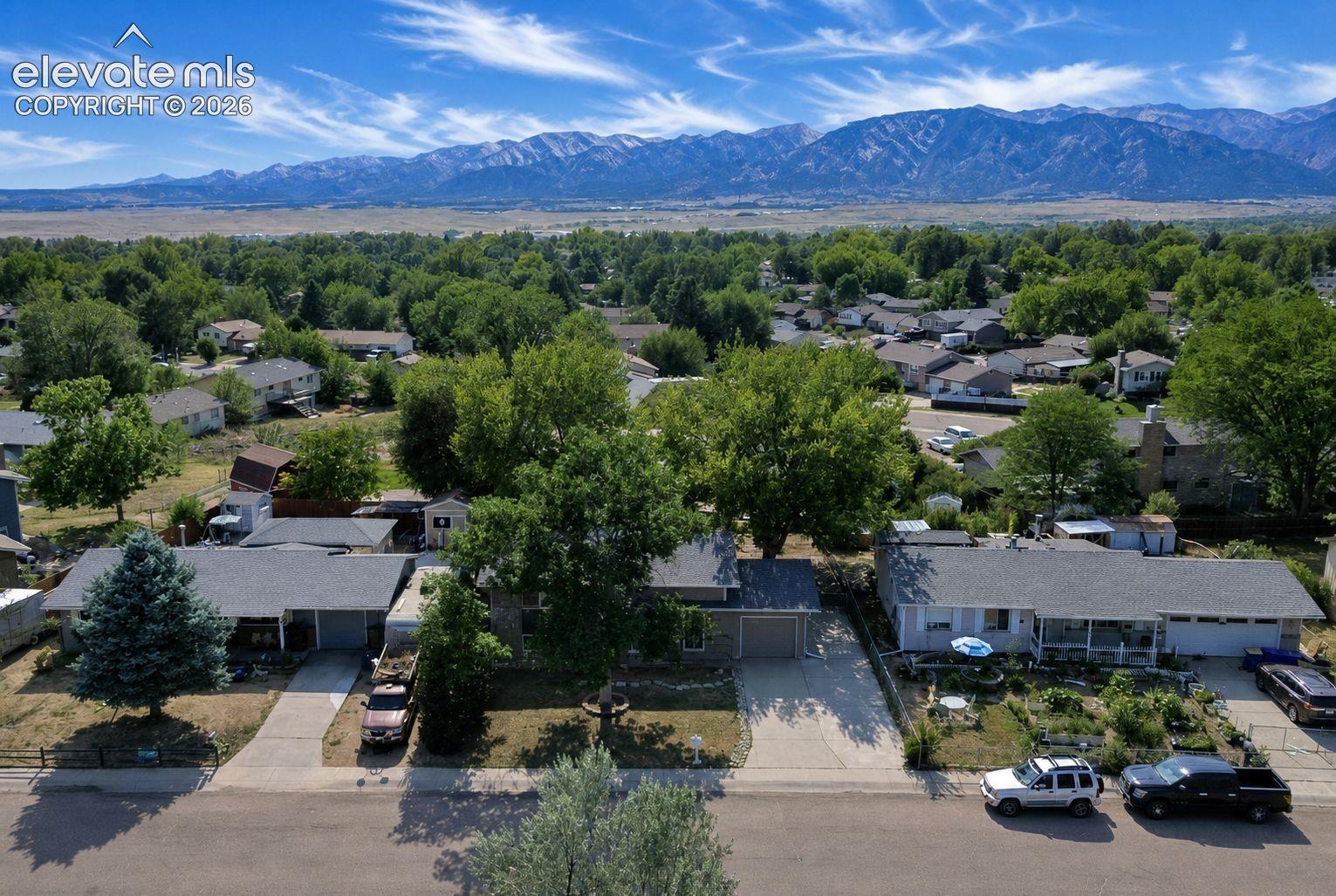 6910 Fielding Cir, Colorado Springs, CO 80911