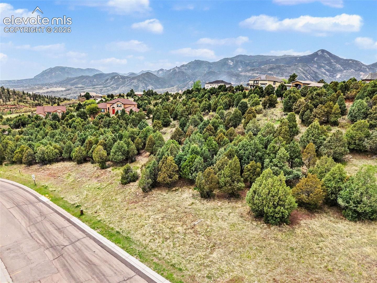 Photo 9 of 4215 Cedar Heights Drive, Colorado Springs