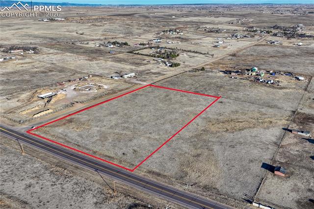 Property Lines are Approximate and not a survey