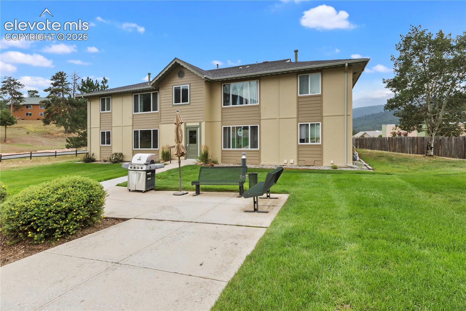 380 Paradise Cir #E-2, Woodland Park, CO 80863