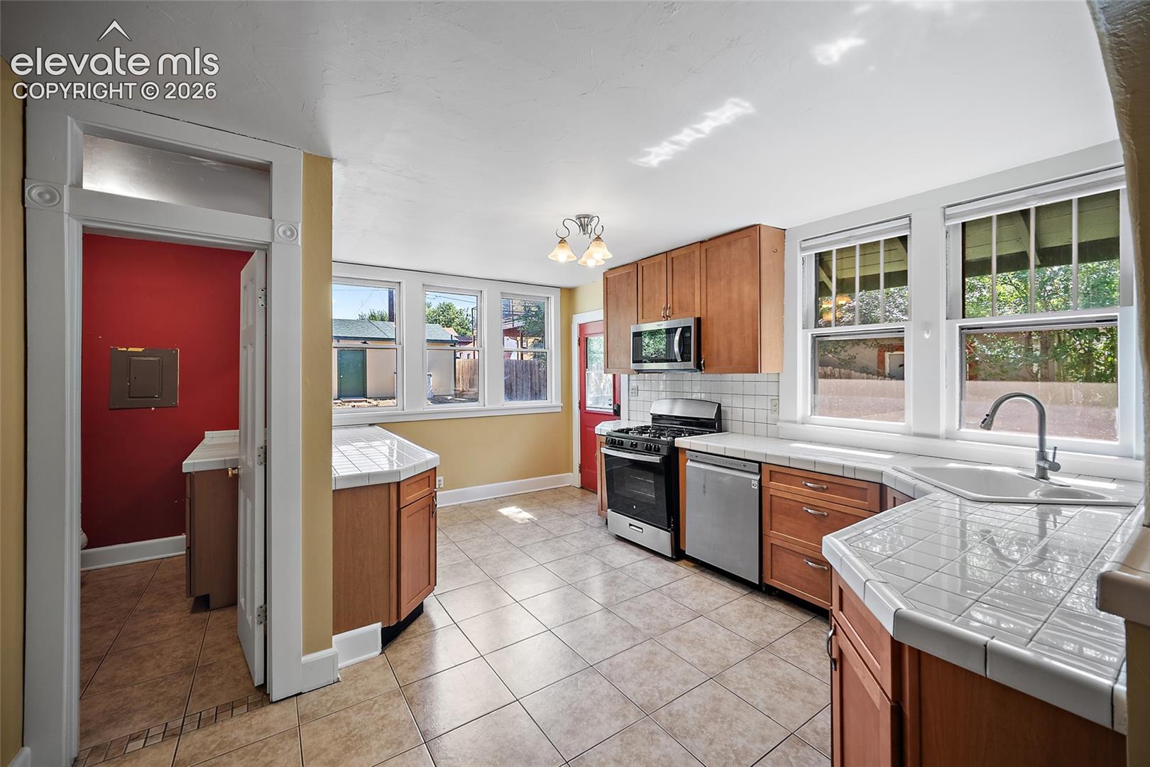 Photo 14 of 1510 W Bijou Street, Colorado Springs