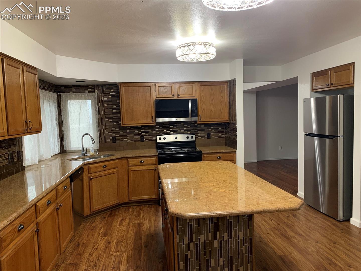 Photo 11 of 2945 Frazier Lane, Colorado Springs