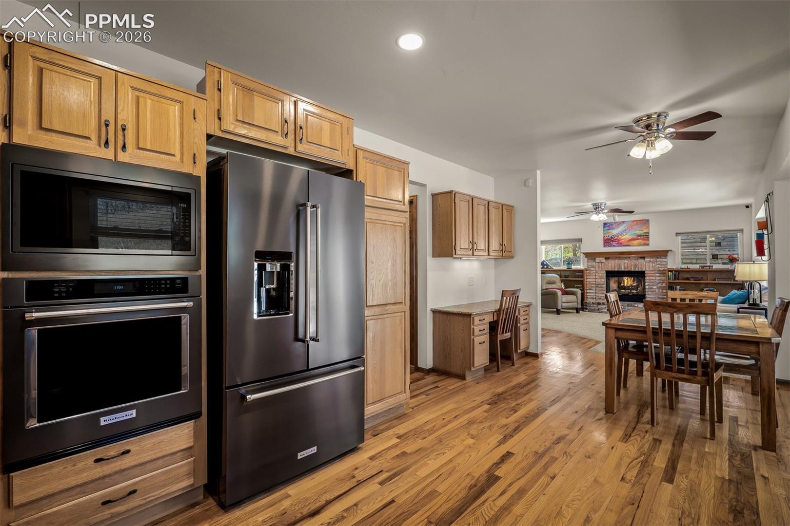 8450 Melross Court