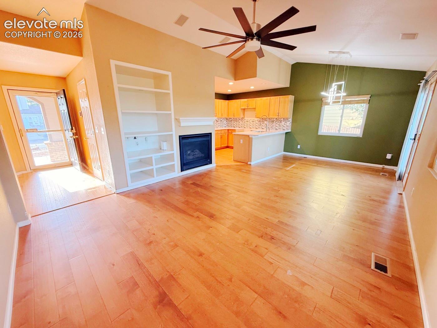 Photo 19 of 4433 Crow Creek Drive, Colorado Springs