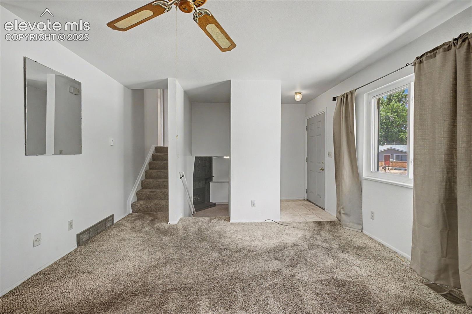 Photo 8 of 712 Lansing Drive, Colorado Springs