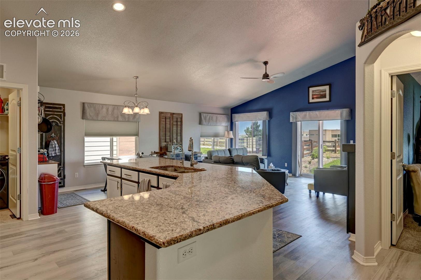 Photo 12 of 13713 Park Meadows Drive, Peyton