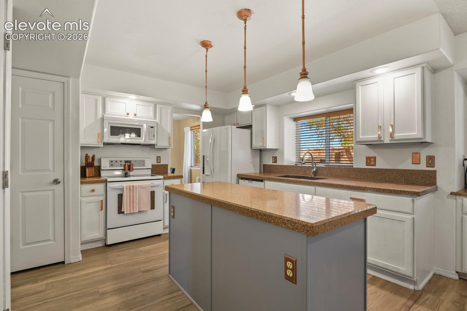 Photo 6 of 4912 Chariot Drive, Colorado Springs
