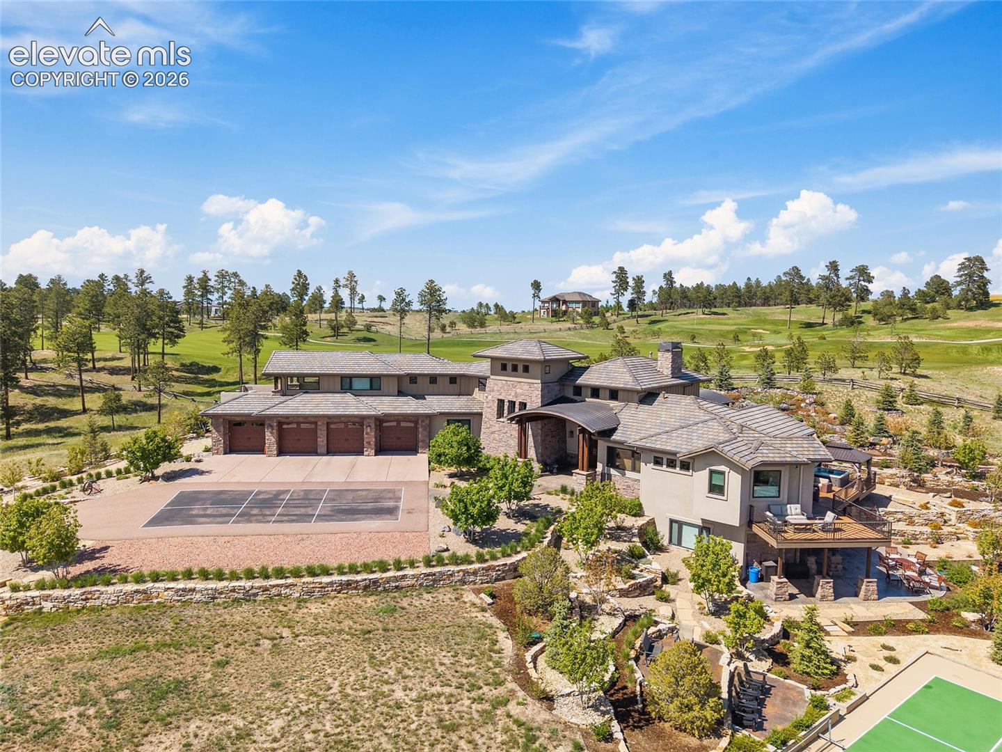 $250,000-$500,000