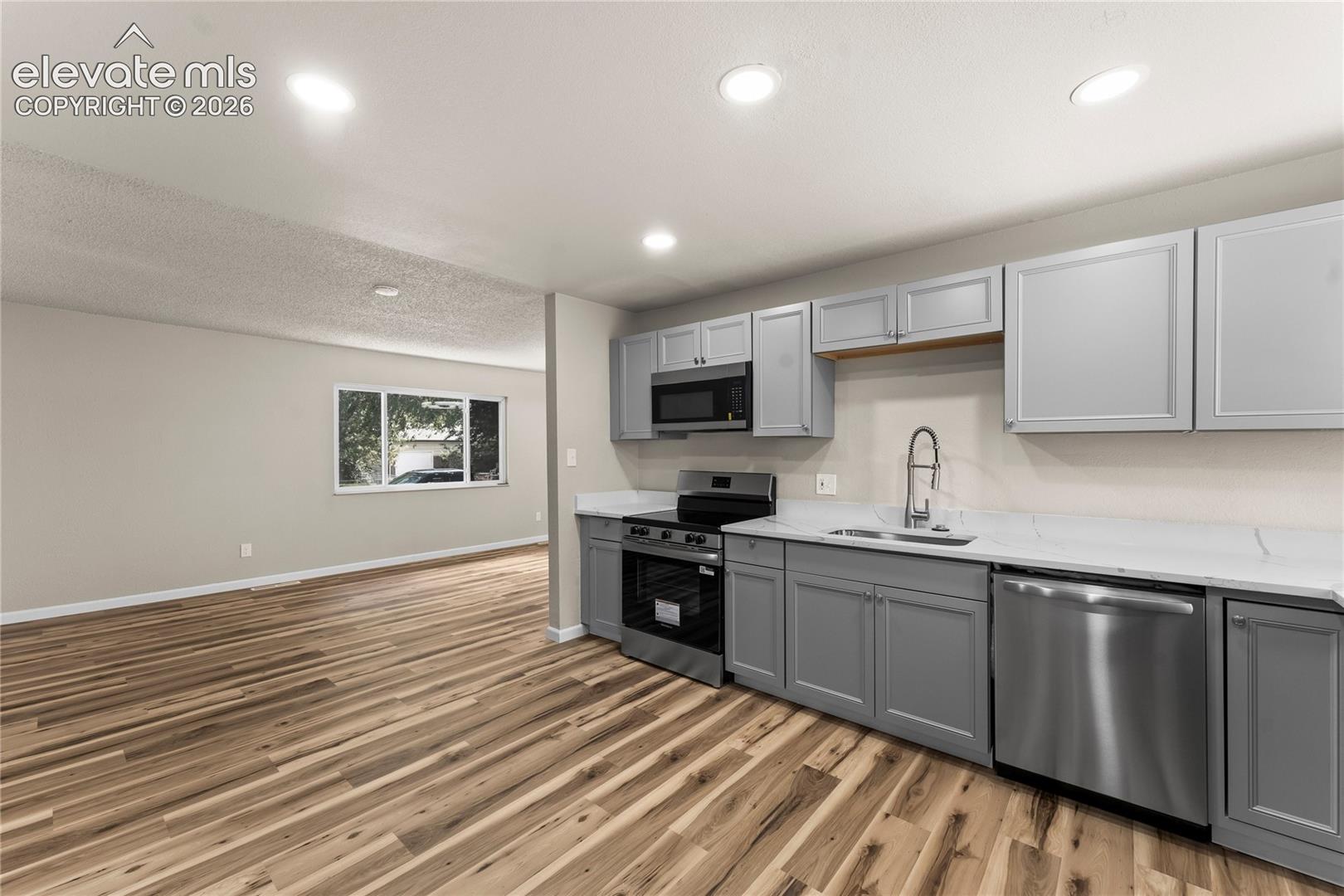 Photo 6 of 1214 Burnham Street, Colorado Springs