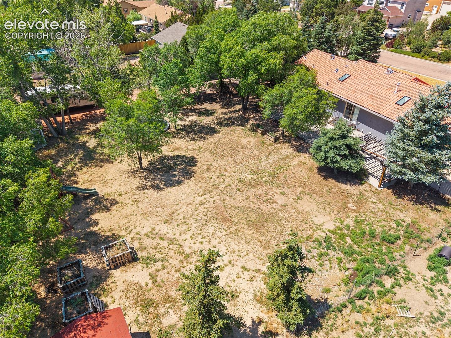 Photo 47 of 11559 Cranston Drive, Peyton