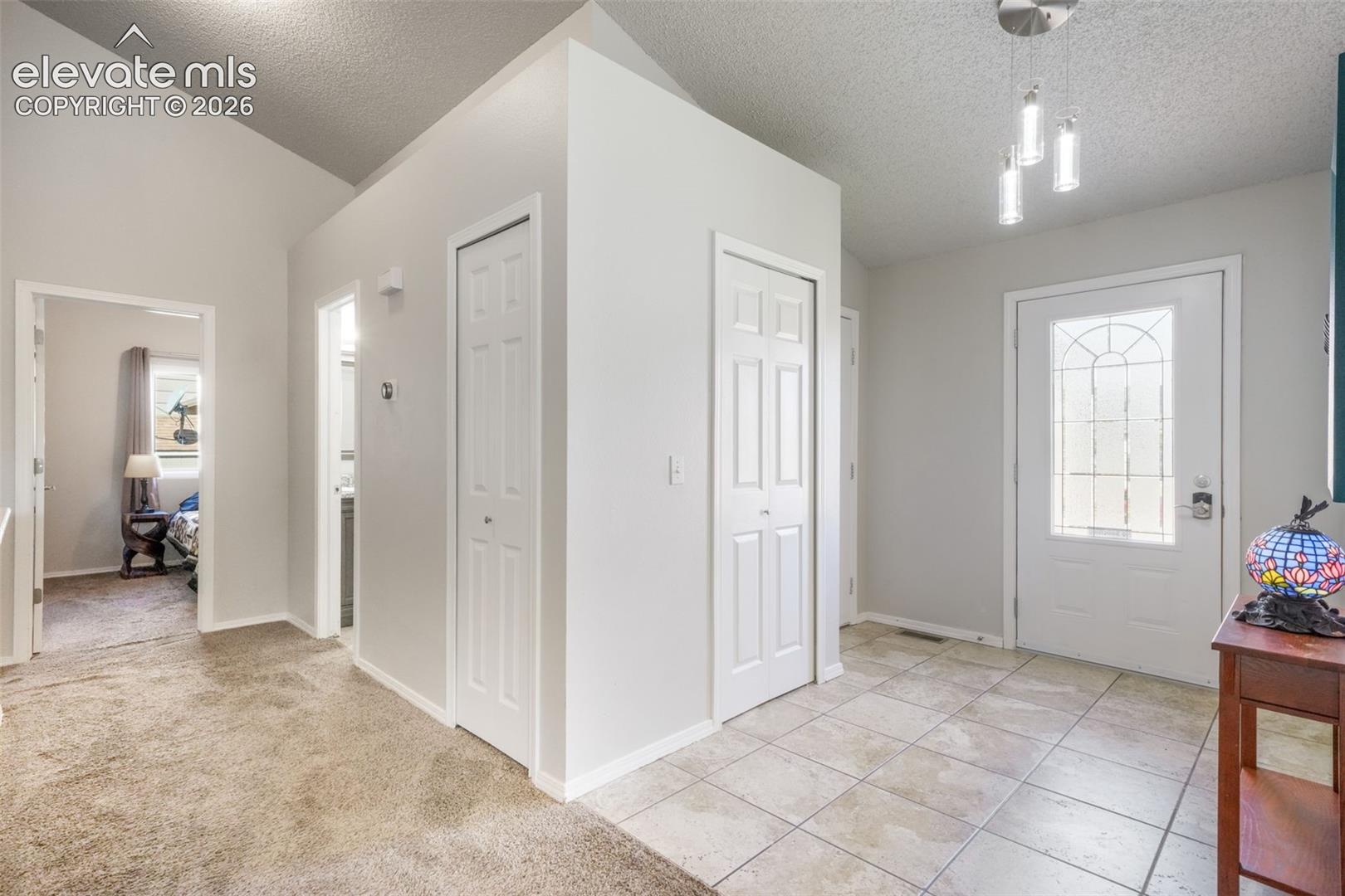 1643 Canoe Creek Dr, Colorado Springs, CO 80906