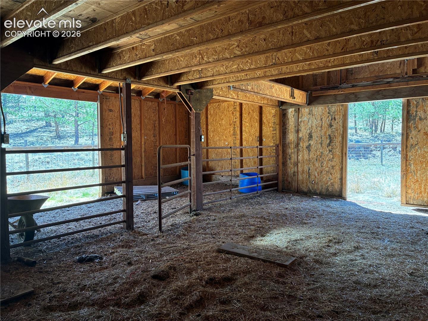 interior/pole barn