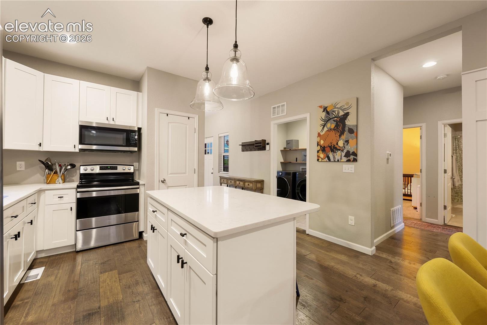 Photo 10 of 685 W Platte Avenue, Colorado Springs