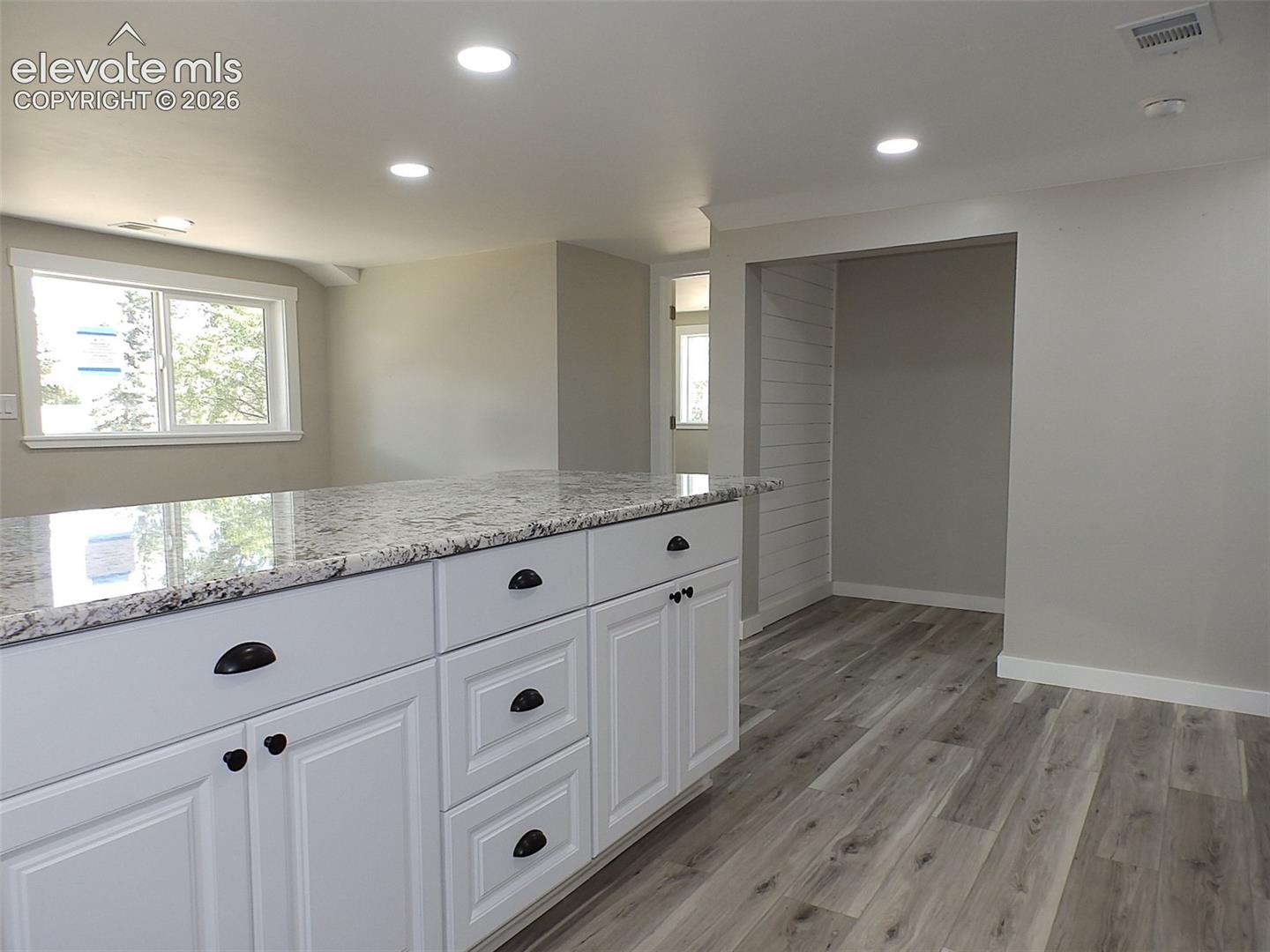 Photo 8 of 502 Pueblo Avenue, Simla