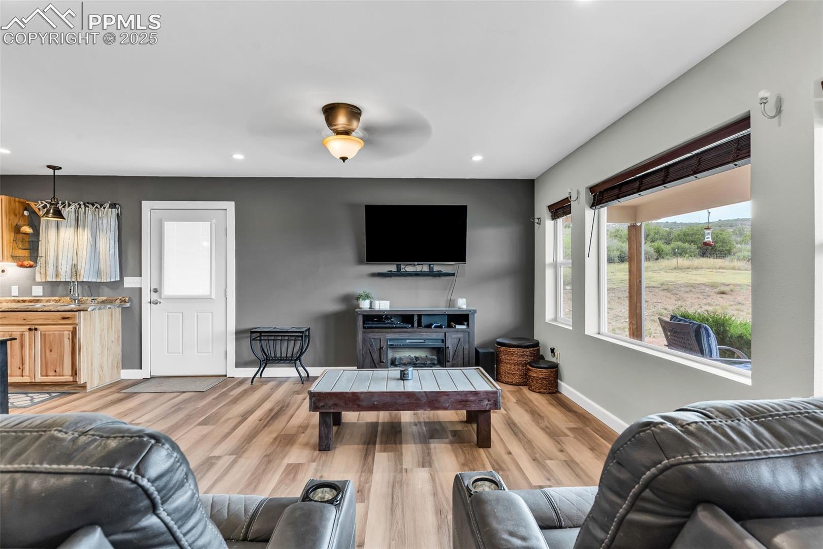 Photo 37 of 10380 Coyote Lane, Rye