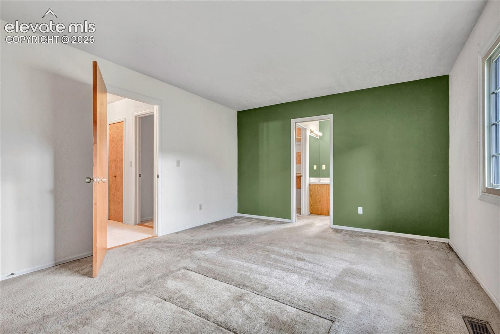 Photo 10 of 1405 Vondelpark Drive, Colorado Springs