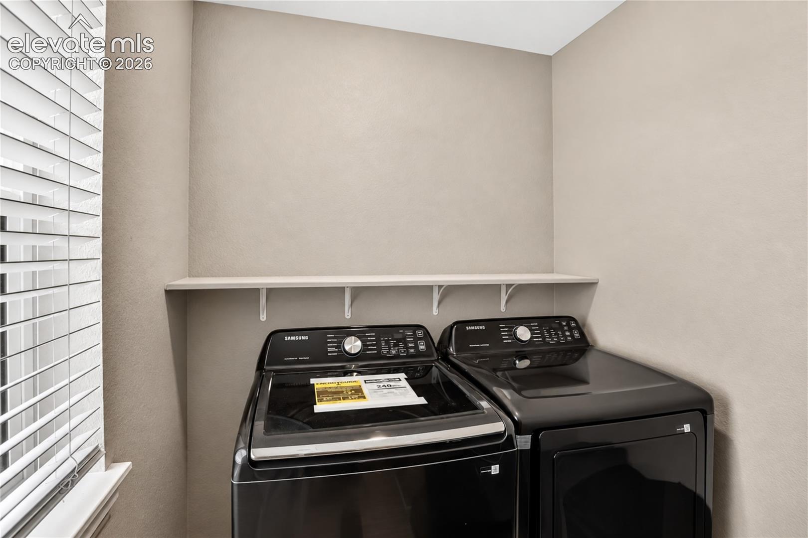 Laundry - upper level