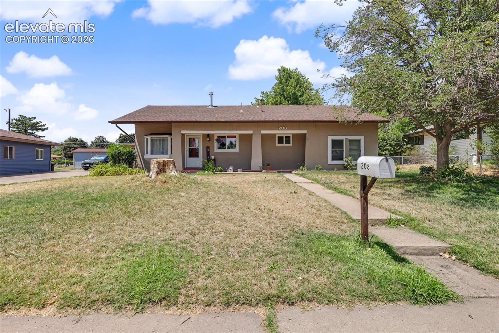 208 Grape Dr, Colorado Springs, CO 80911