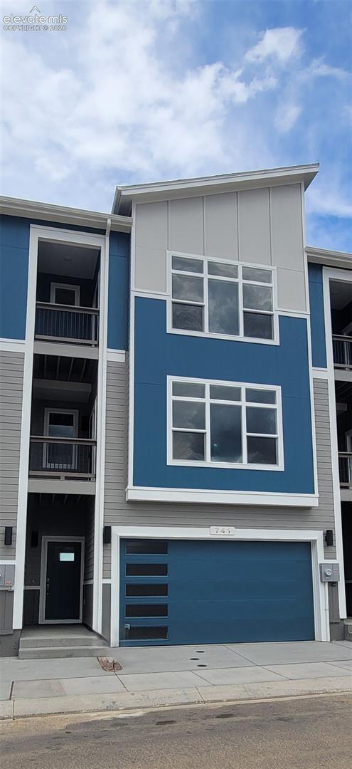 741 Belleza Vw, Colorado Springs, CO 80907